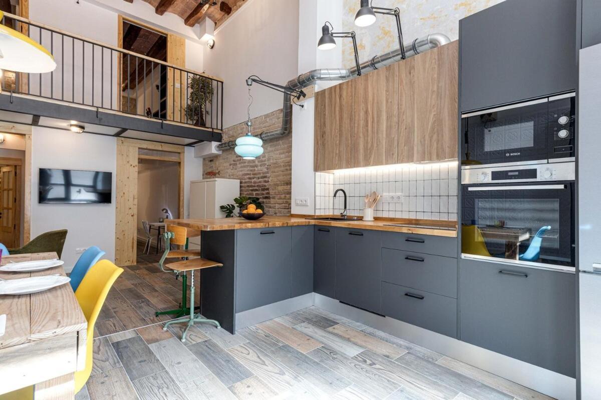 Concordia - Beautiful Flat, Spacious, 4 , 2 Bath Apartamento Barcelona